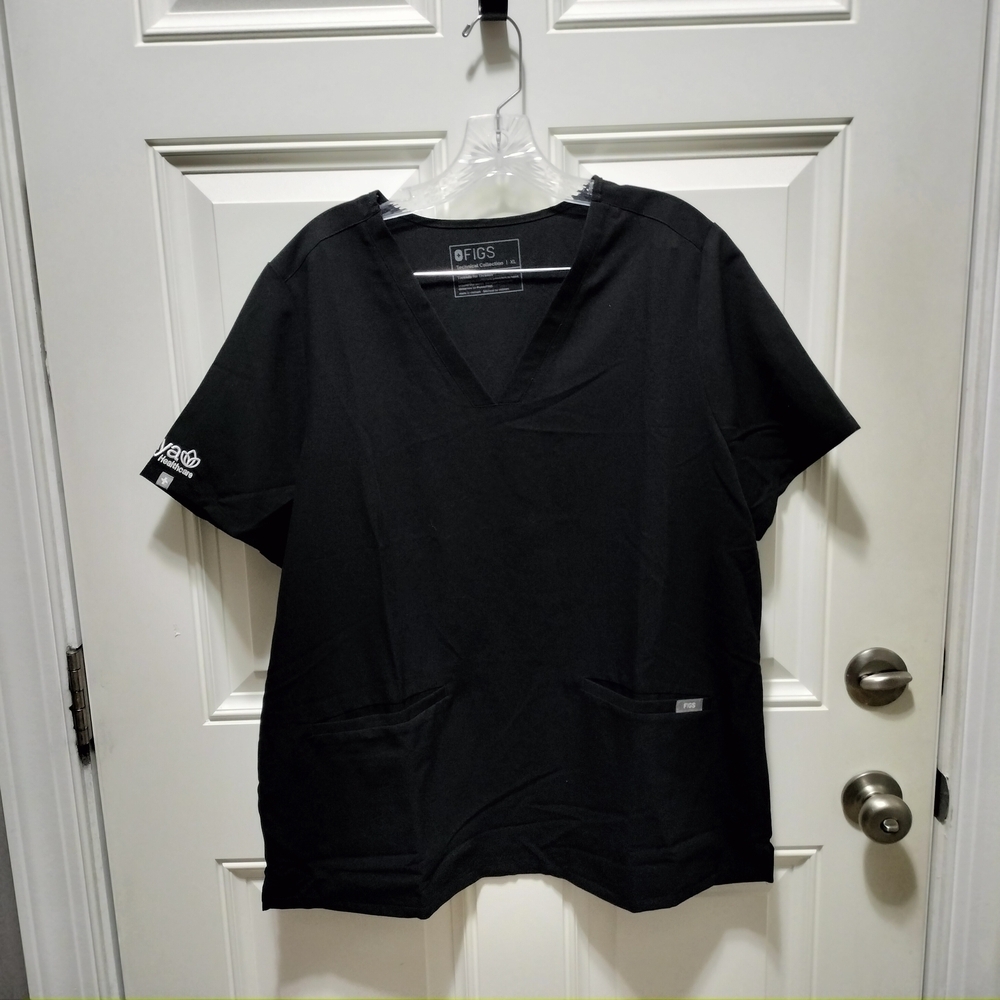 FIGS Technical Collection Black V-Neck Scrub Top Women's XL Aya Healthcare